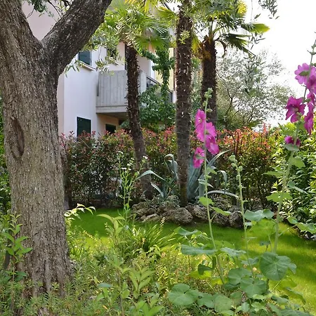 Garda 4u Bed & Breakfast 2*