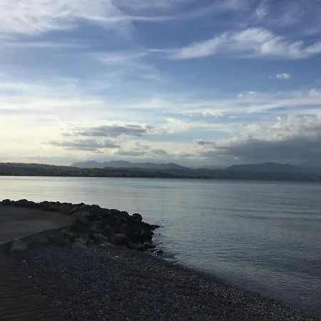 Bed & Breakfast Garda 4u Desenzano del Garda